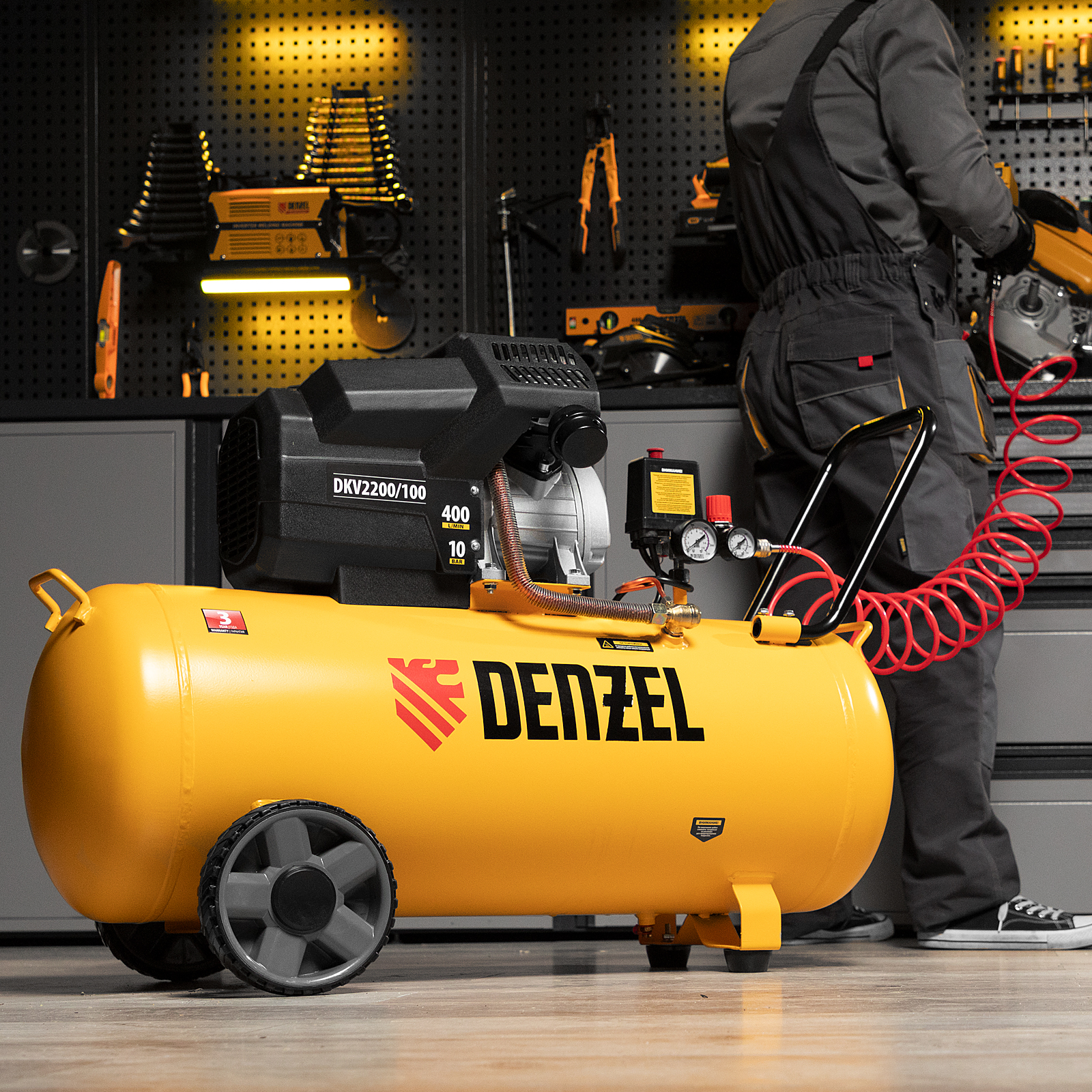 Поршневой компрессор DENZEL DKV2200/100