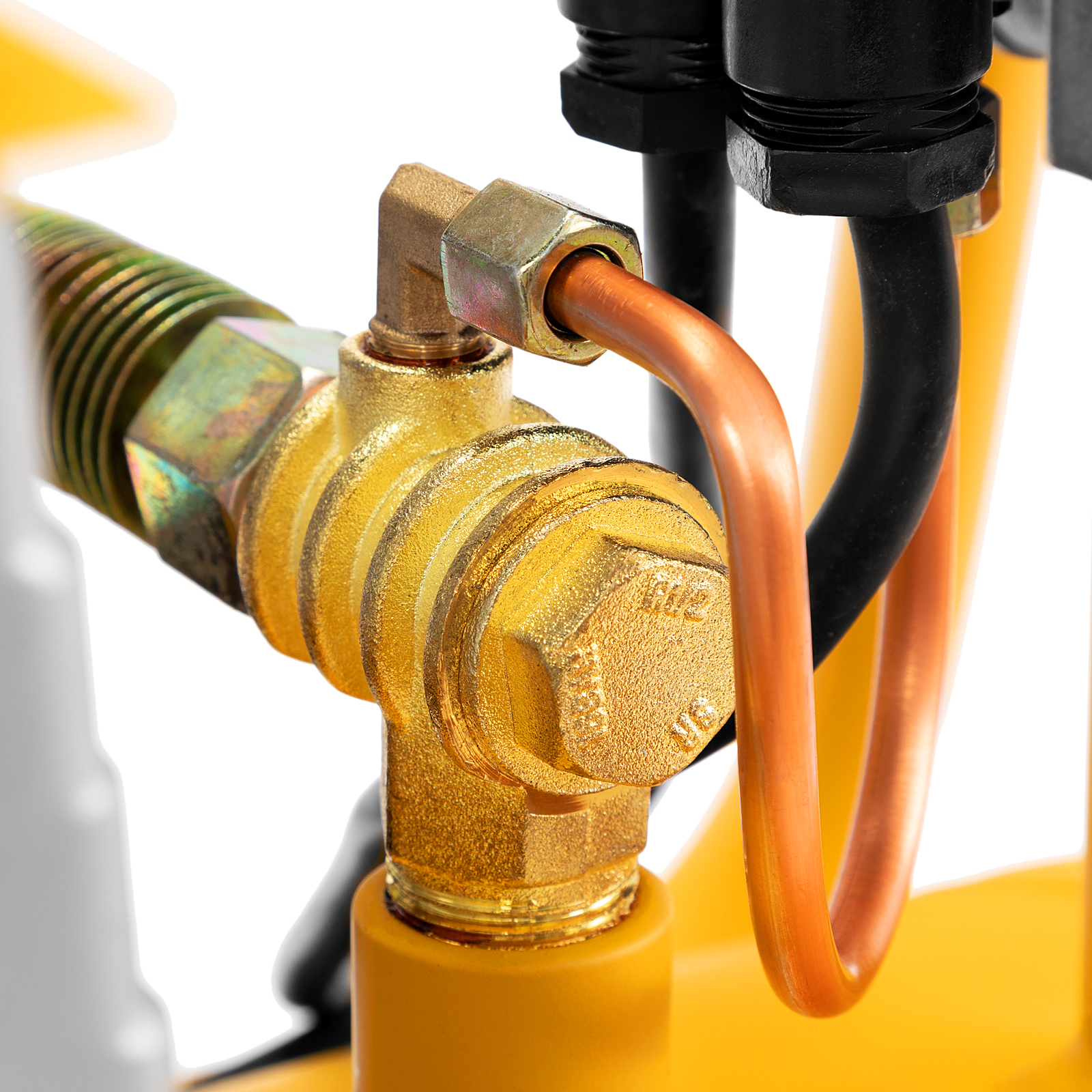 Поршневой компрессор DENZEL BCI2300/50