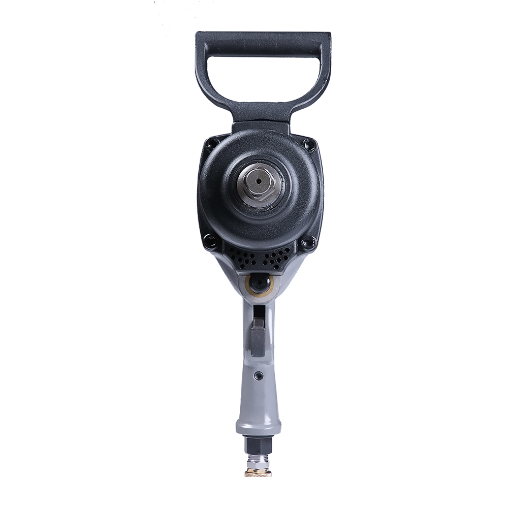 Пневмогайковерт Fubag IW1600 3/4" (1600Нм_6.3бар_3/4") + набор головок_кейс