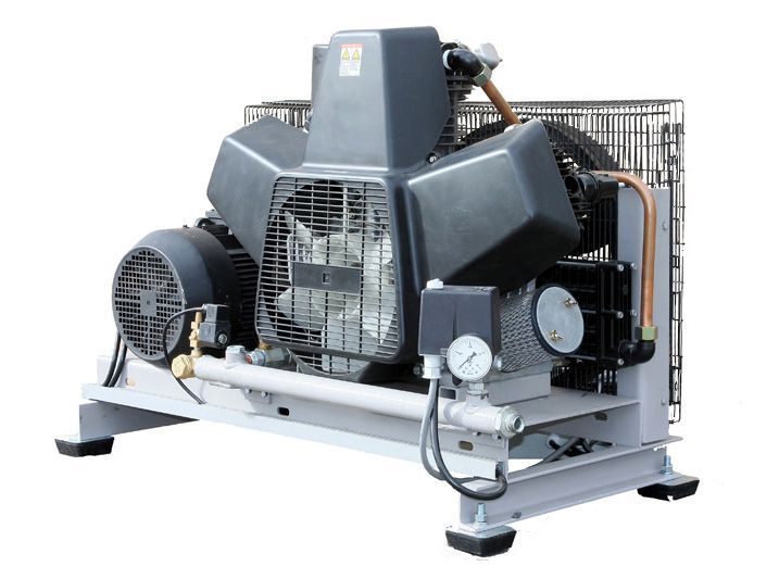 Поршневой компрессор Remeza СБ4-F110/14