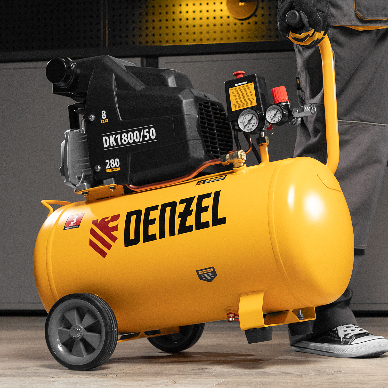 Поршневой компрессор DENZEL DK1800/50