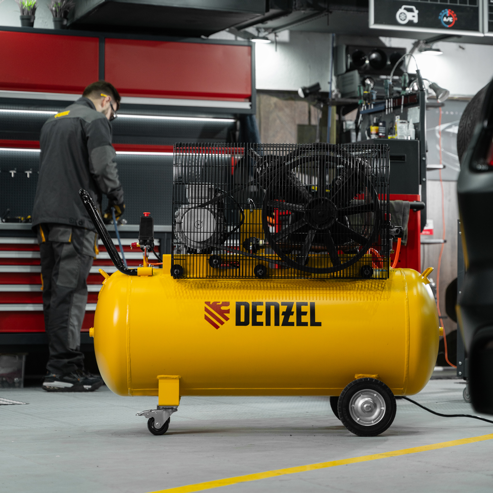 Поршневой компрессор DENZEL BCV 4000-T/200