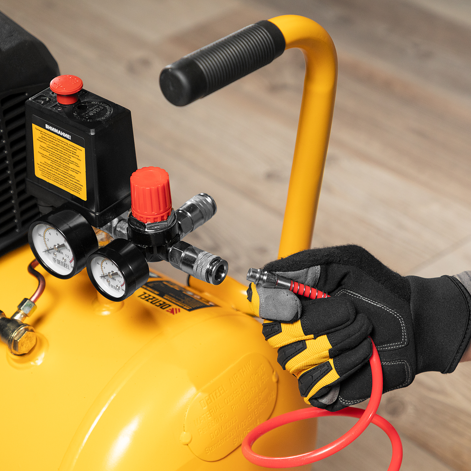 Поршневой компрессор DENZEL DK1500/50