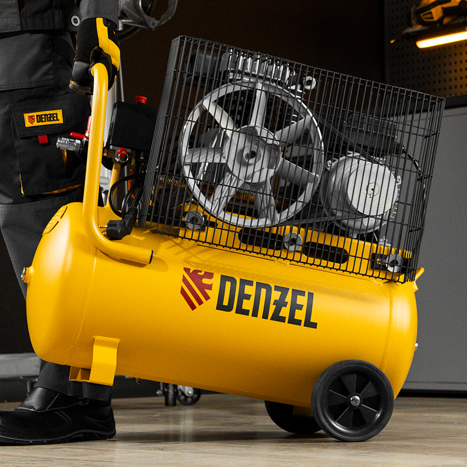 Поршневой компрессор DENZEL BCI2300/50